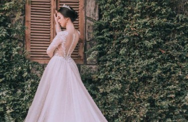 NÍN THỞ trước vẻ đẹp của 10 chiếc váy cưới công chúa trong mơ
