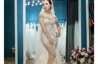 Bí quyết  giúp cô dâu “nổi bật” trong ngày cưới với váy cưới ngắn