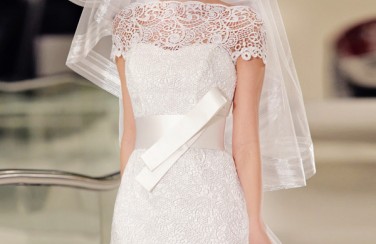 [XEM NGAY] “Bộ sưu tập váy cưới ngắn” cho lễ cưới mùa hè CUỐN HÚT