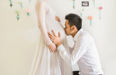 Chụp ảnh cưới khi mang bầu – Nỗi lo lắng của nhiều cặp đôi