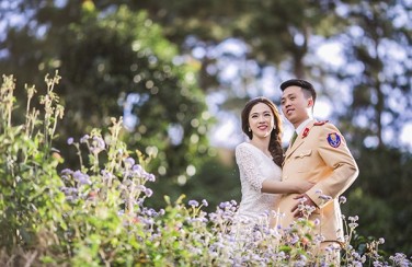 Chụp ảnh cưới với quân phục lãng mạn đầy giản dị!