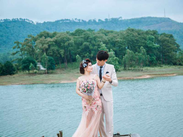 đi chụp ảnh cưới cần chuẩn bị những gì