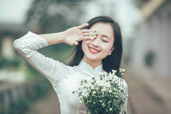 cách chụp ảnh cho mặt to