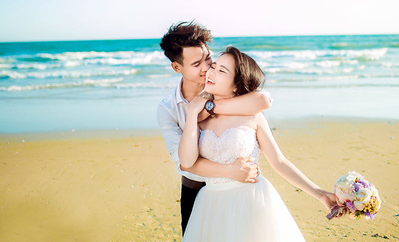 co-nen-up-hinh-cuoi-len-facebook-5