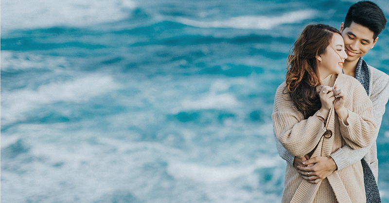 y-tuong-chup-anh-cuoi-o-bien-6