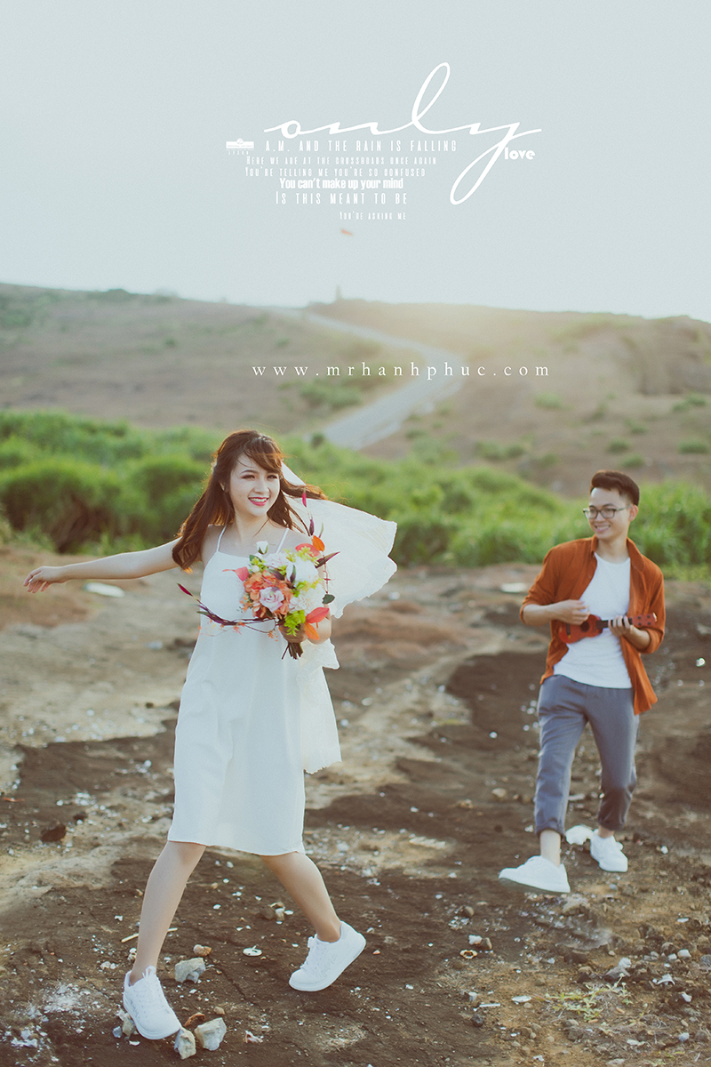 cach-tao-dang-chup-anh-dep-khi-mac-vay-6