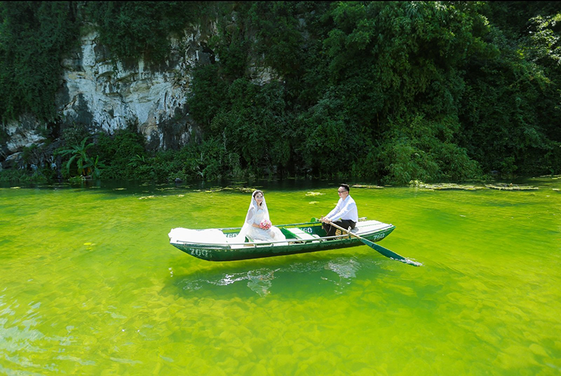 chup-anh-cuoi-tai-trang-an-1