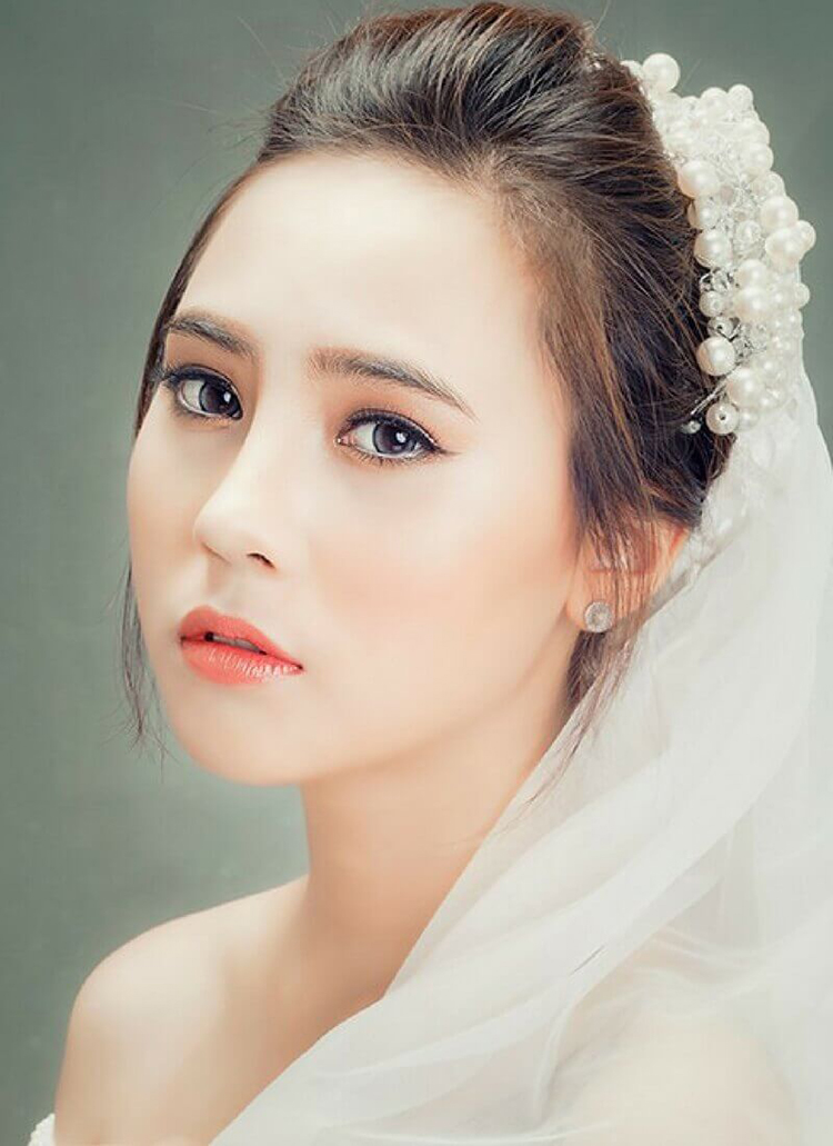 trang-diem-co-dau-dep-ha-noi-2