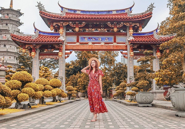 tại sao không nên chụp ảnh khi vào đền chùa