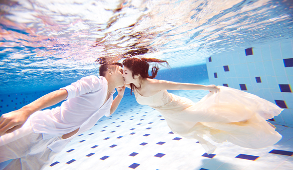 chup-anh-cuoi-duoi-nuoc-1