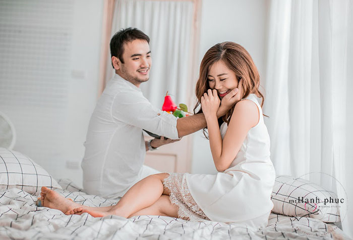 chup-anh-cuoi-phim-truong-gia-re