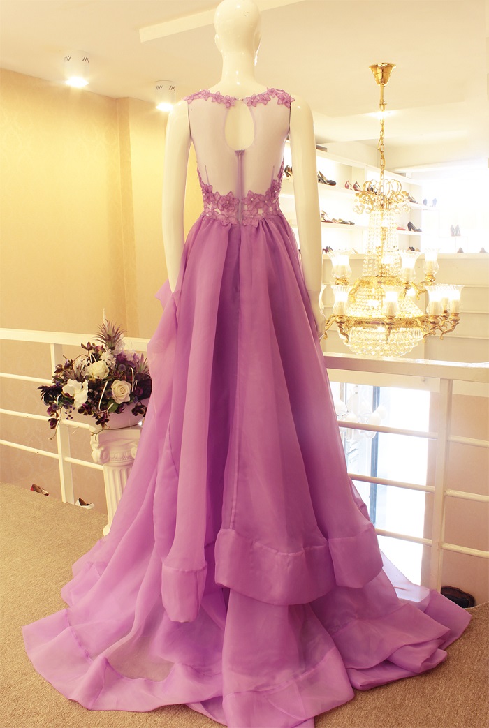 vay-cuoi-mau-tim-dep