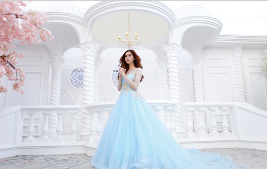 ao-cuoi-mau-xanh-ngoc