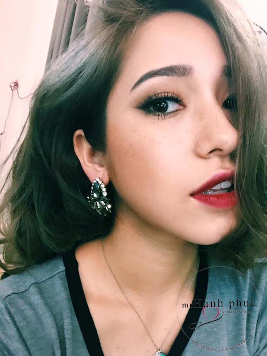 nhung-kieu-chup-hinh-cuc-chat