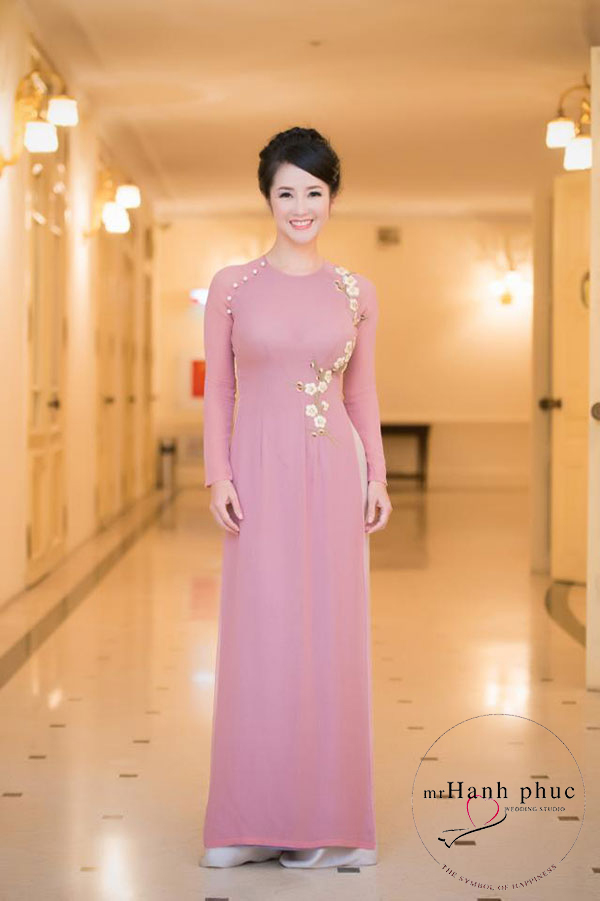 ao-dai-cho-me-co-dau