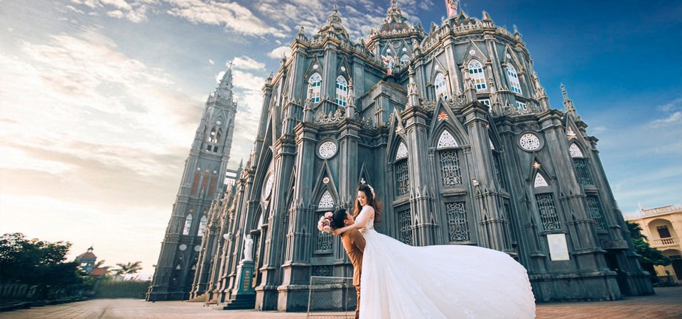 chup-anh-cuoi-o-nha-tho-lon-ha-noi