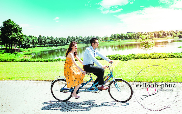 chup-anh-cuoi-tai-cong-vien-yen-so7