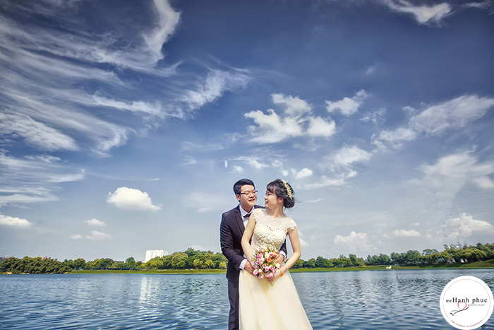 chup-anh-cuoi-tai-cong-vien-yen-so7