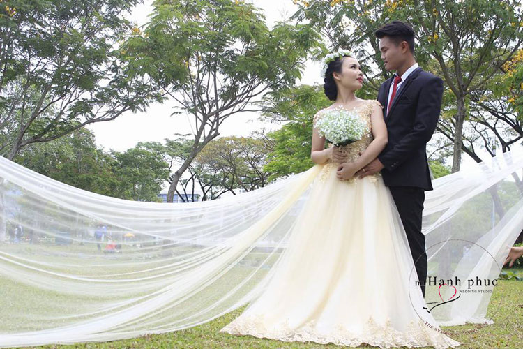 chụp ảnh cưới ở Công viên Gia Định